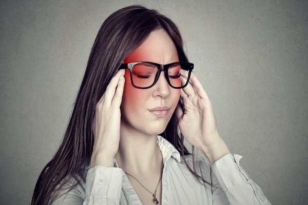 眼花缭乱什么意思