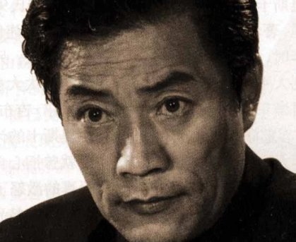 怀念战友歌曲原唱