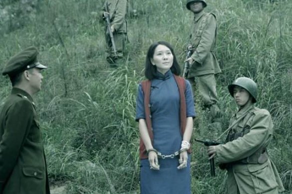 烈火红岩江姐站着被绑用刑的是哪一集