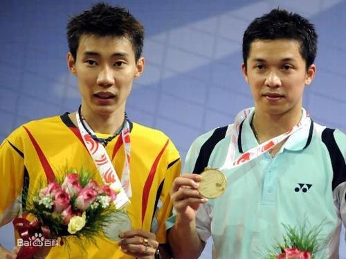 陶菲克·希达亚特的人物评价