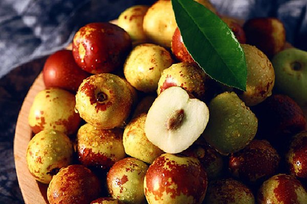 冬枣和柠檬维生素c谁的高