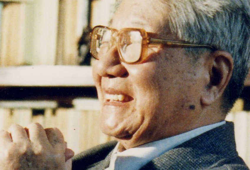 万方多难中成就的诗圣冯至