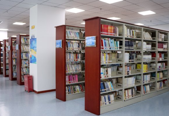 如何联系出版社