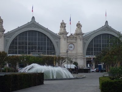 法国现重大武器盗窃案盗走多少武器？