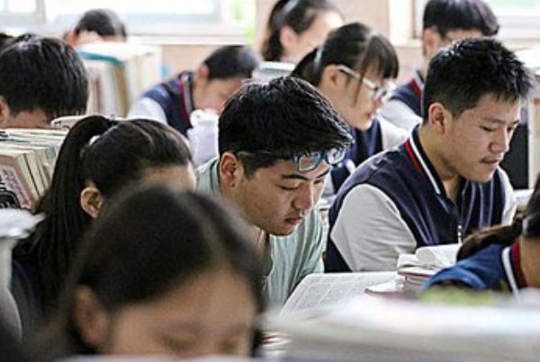 初三复读怎么申请