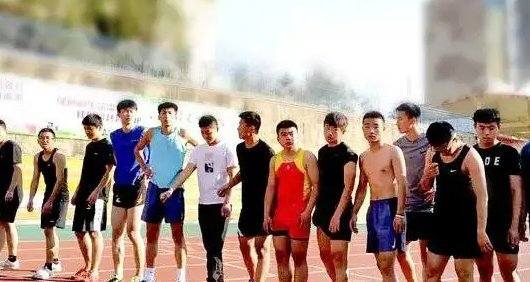 体育生考试分数多少才能上本科啊？