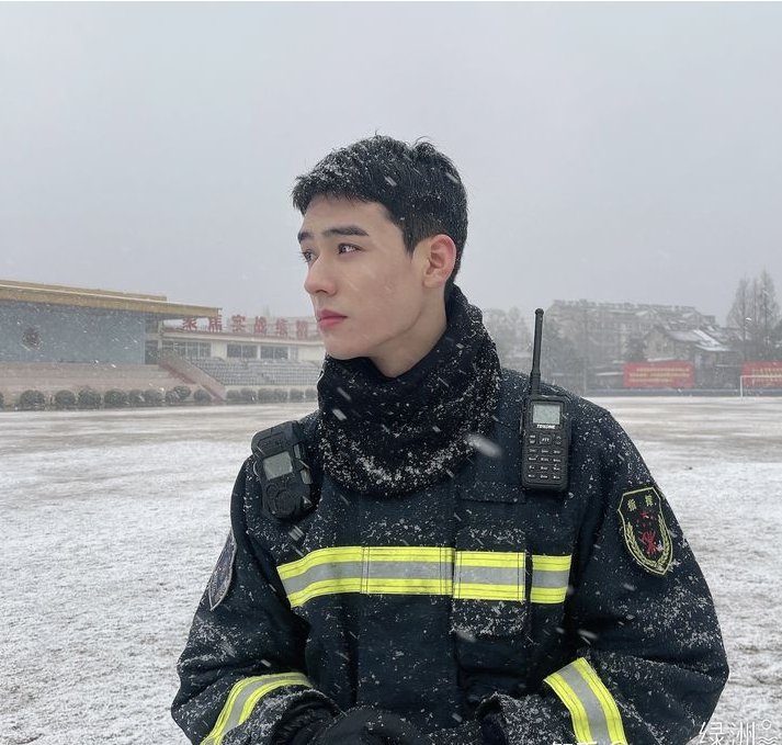 李慧珍成功追星龚俊，李慧珍为何会这么喜欢龚俊？