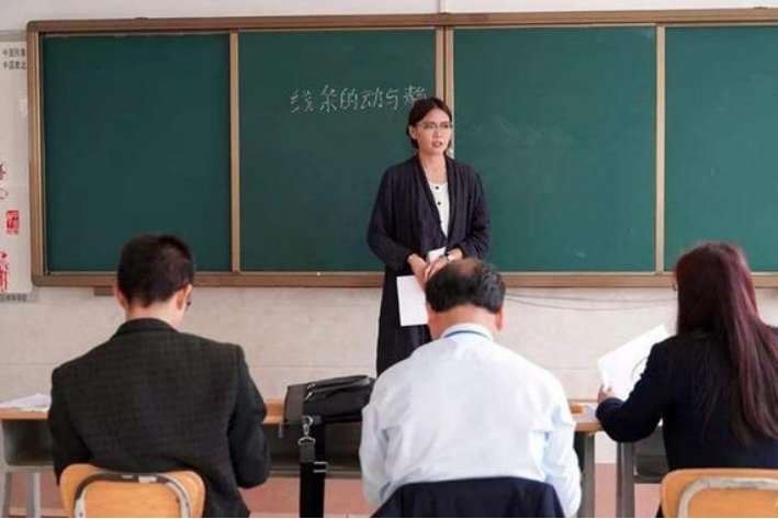 公务员面试培训班哪个机构好