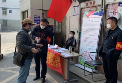 关于为何不停地从管控人员和社会层面查出感染者这一问题,吴尊友作何解释?