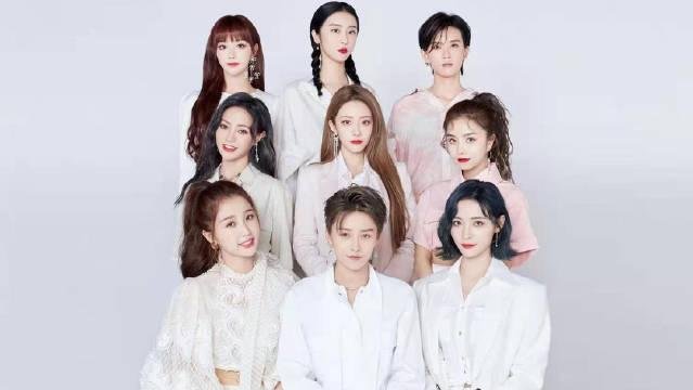 Lisa在线求THE9演唱会的门票,巨星为什么也需要向一张门票低头?