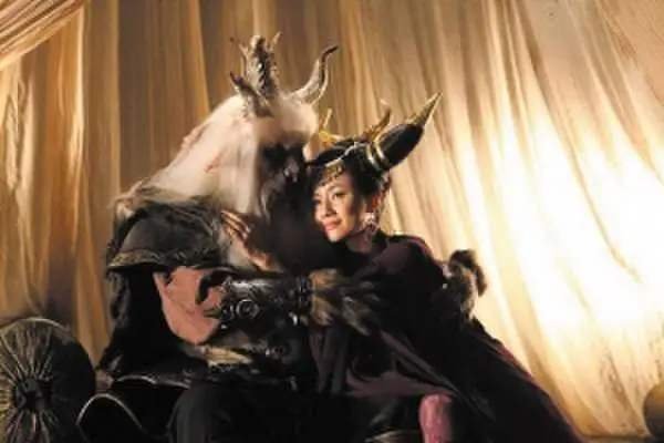 孙悟空钻铁扇公主肚子里，有可能钻在哪个部位？