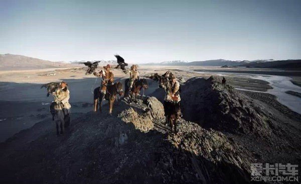 查腾族的种族特点