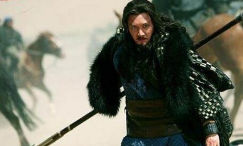 亚父受玉斗拔剑掷地，什么意思？