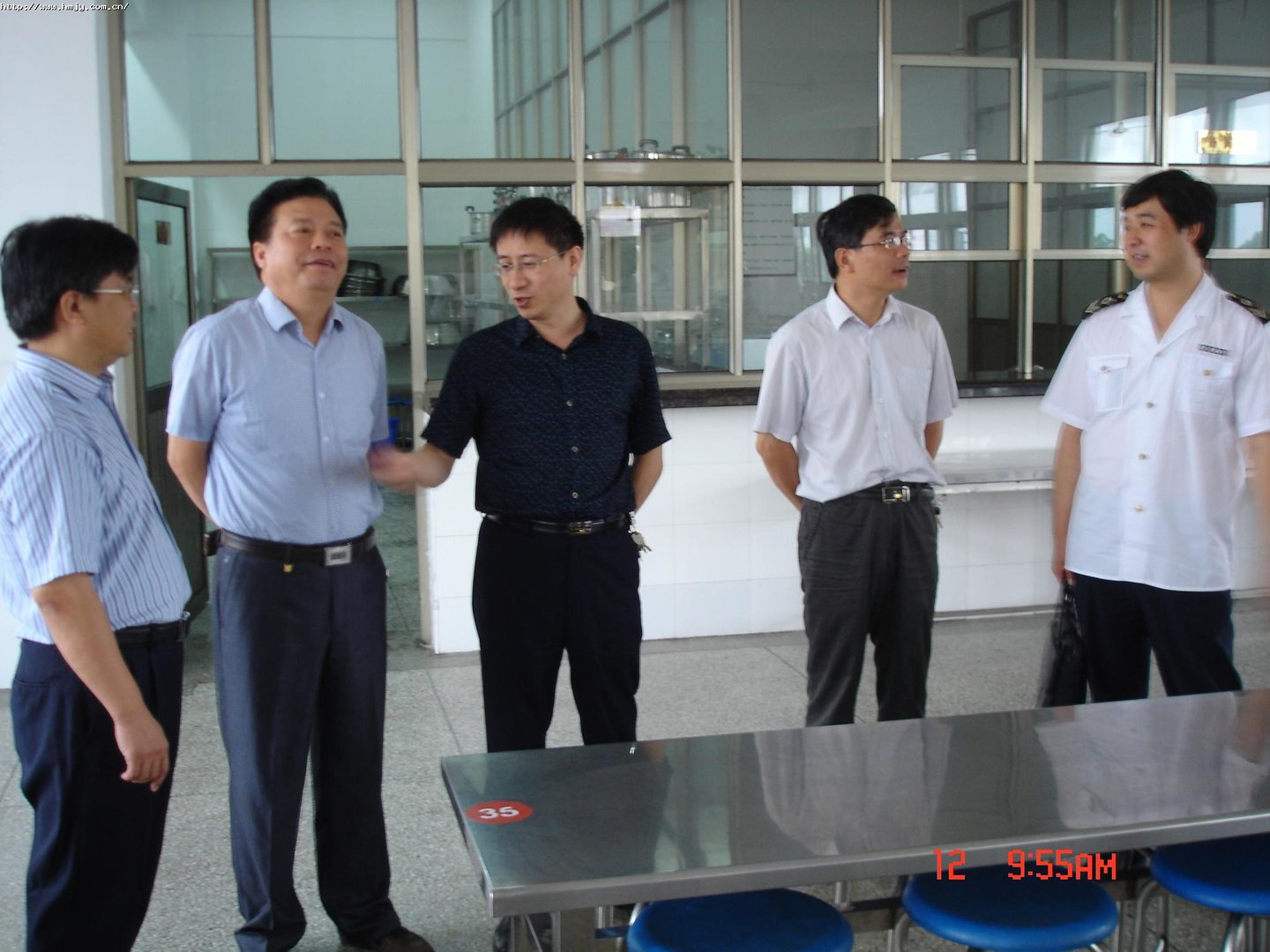 南通市卫生局的内设机构