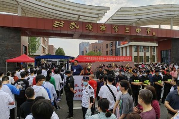 湖北2023年高考二本分数线是多少？