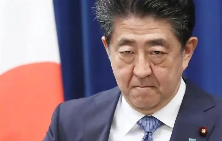 安倍枪击案嫌疑人供认称最初袭击目标并非安倍晋三，此供述会影响判决吗？