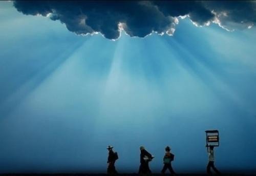 果然的反义词是什么呢