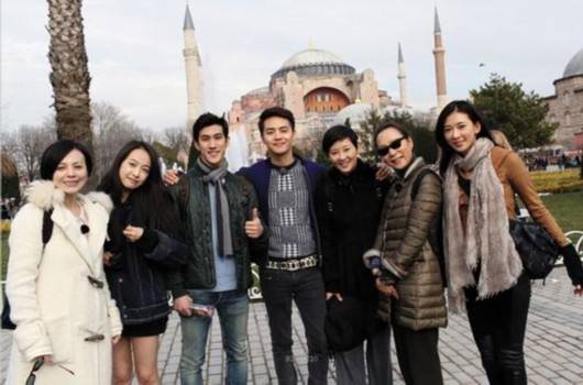 如何评价中国版《花样姐姐》？