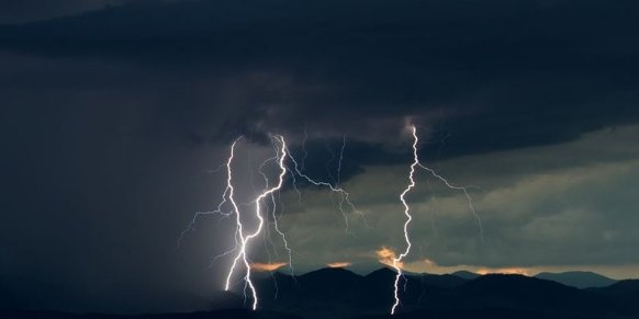 雷阵雨是怎么形成的？