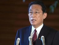 日本内阁官房长官感染新冠，曾与岸田文雄会面，岸田文雄目前情况如何？