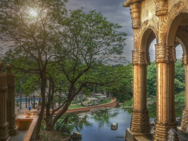 异域风情是啥意思