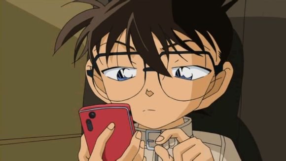 《名侦探柯南》第684集柯南用的是什么手机？