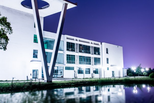 苏州大学应用技术学院招生办电话