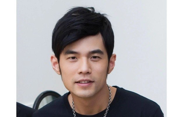 周杰伦的爱情废柴歌词