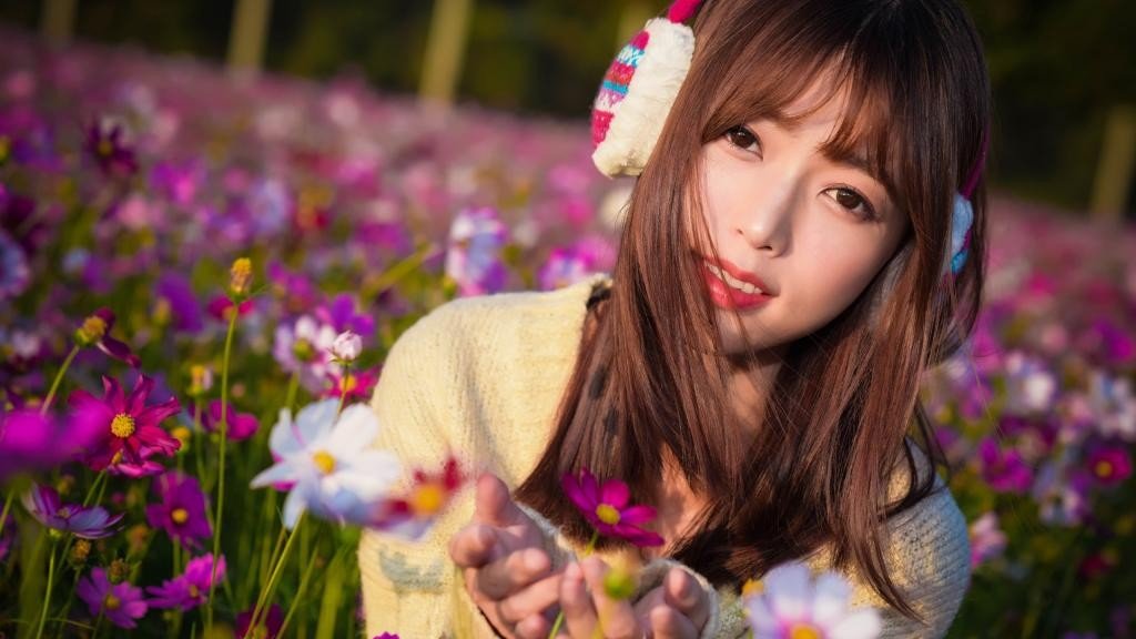 普通女友说好久不见 怎么回？