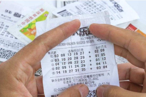 河南平顶山一男子去年中1035万没花完又中奖，他会如何安排这笔钱？