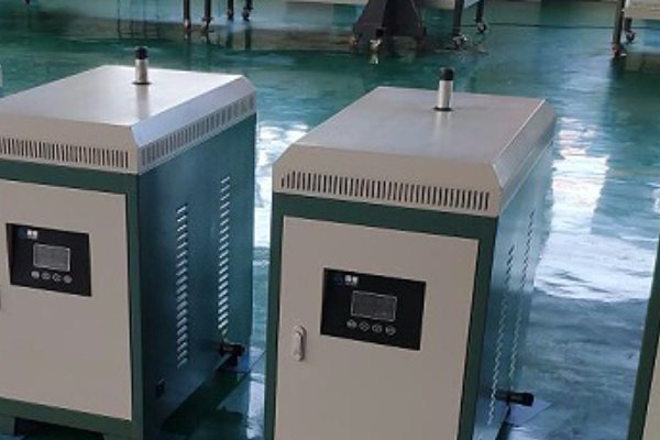 电锅炉采暖200平米功率约为15~20KW