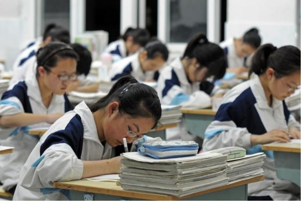 江苏2023年一本线是多少分？