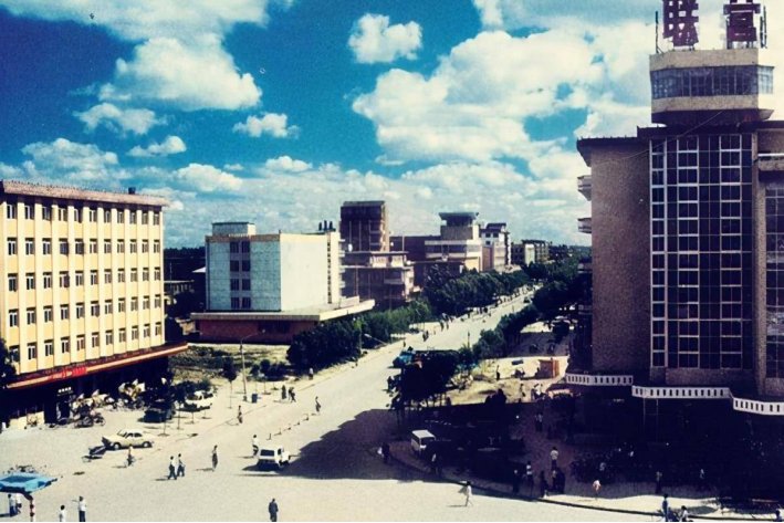 昔日指的是什么意思