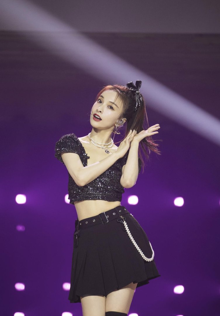 潘玮柏婚后上《快乐大本营》，为何说吴昕的站位节目组安排的有心了？