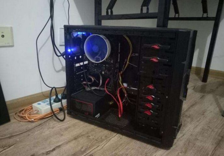 电脑主机一般有多宽?多长?多高?