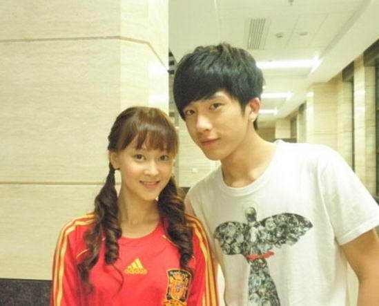 殷有粲的资料档案