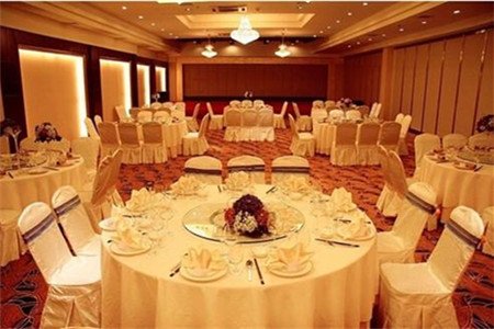 武汉办婚宴酒席多少钱一桌?武汉婚宴价格