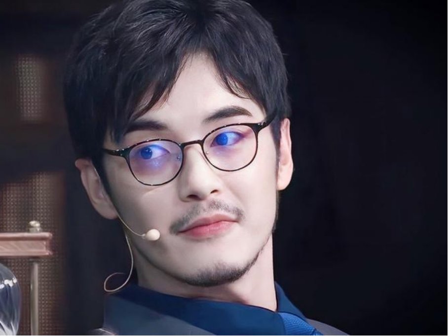 李沁有几个男朋友