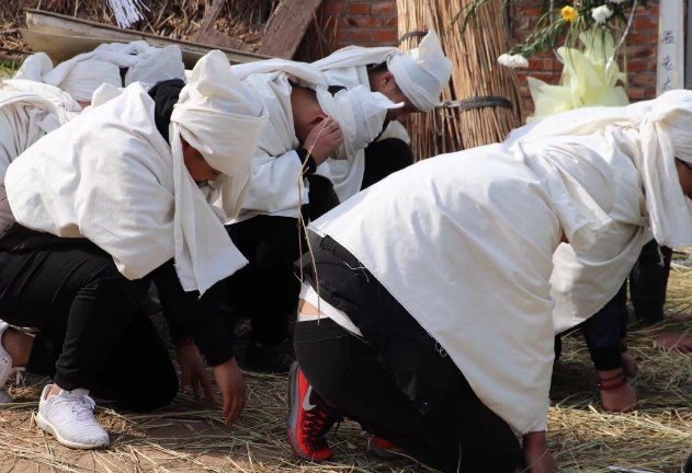 江苏男子钓鱼勾到一溺亡老人,这位老人是因何溺亡的?