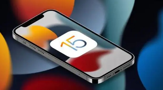 苹果最新系统15.6.1不错。