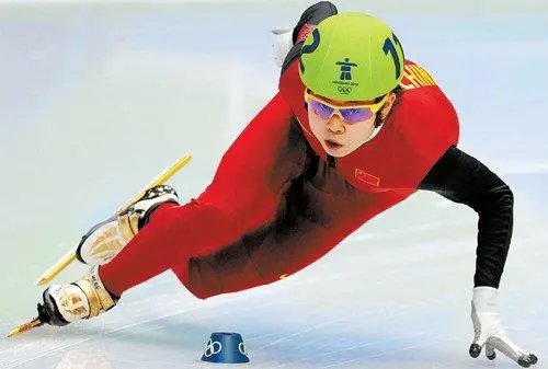 王濛的凡尔赛式解压法，具体是怎样的？