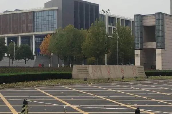 大学门口最新暗号是什么