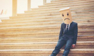 四字网名伤感心碎（伤感让人看了心酸想哭的四字网名）