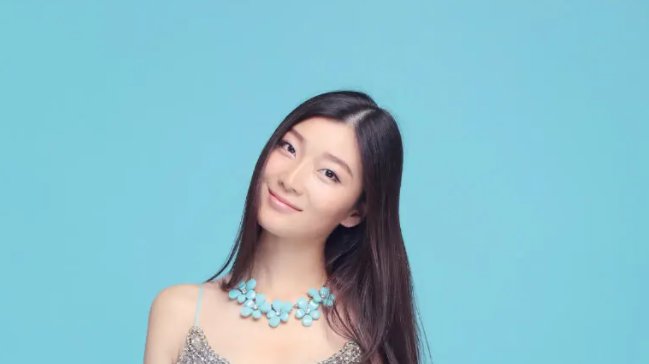 云菲菲和杨小曼是一个人吗