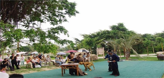 亚马逊部落景区的介绍