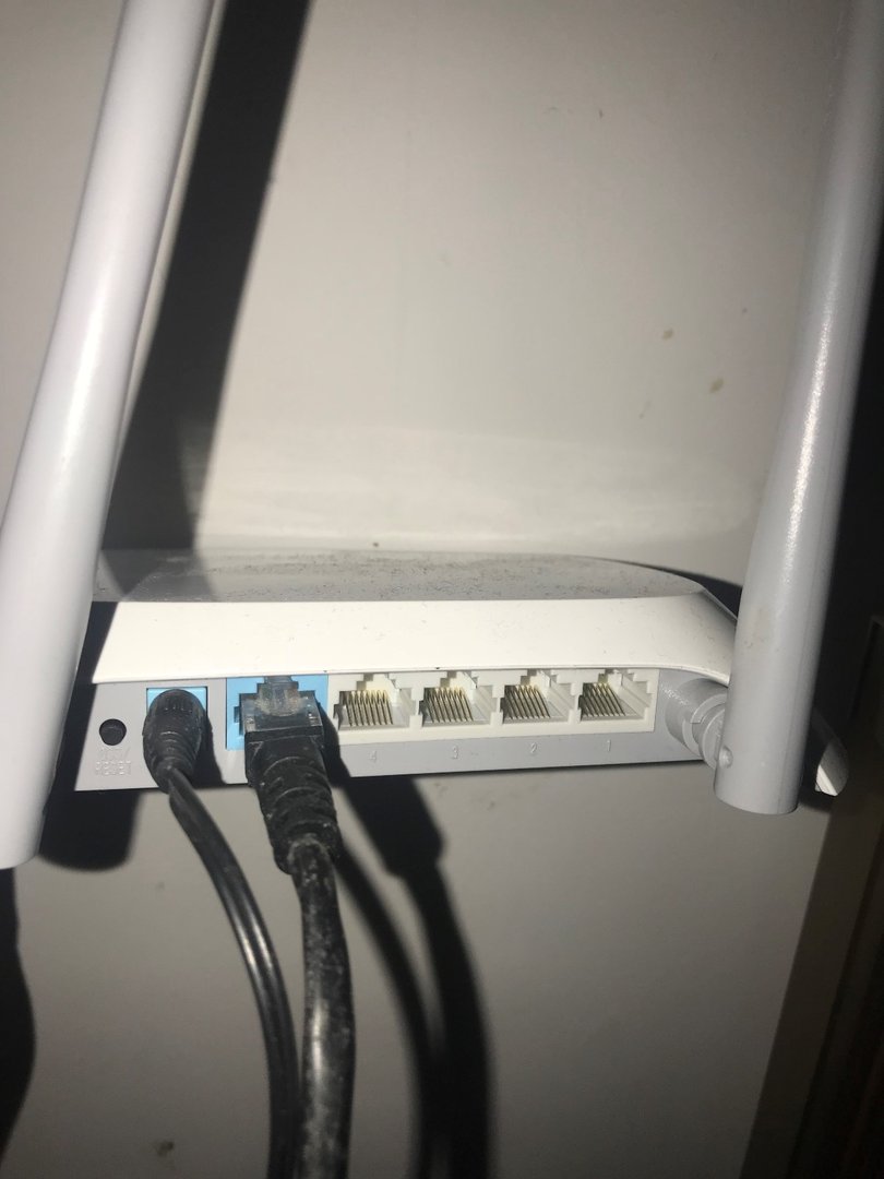 如何使用路由器上网啊?