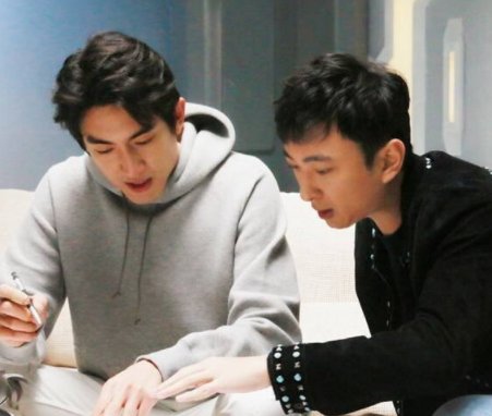 王思聪和林更新的经典语录进行对话，这是种什么样的场景？