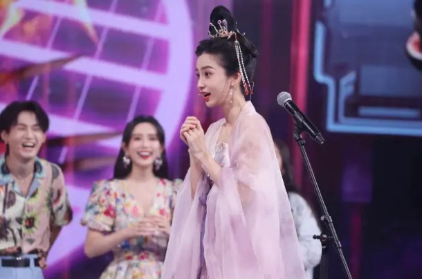 杨颖cos嫦娥周延点名“江湖菜”，《听说很好吃》新一期节目有哪些看点？