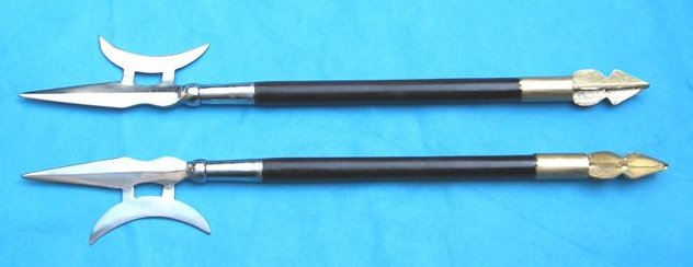 典韦的武器是什么呢？