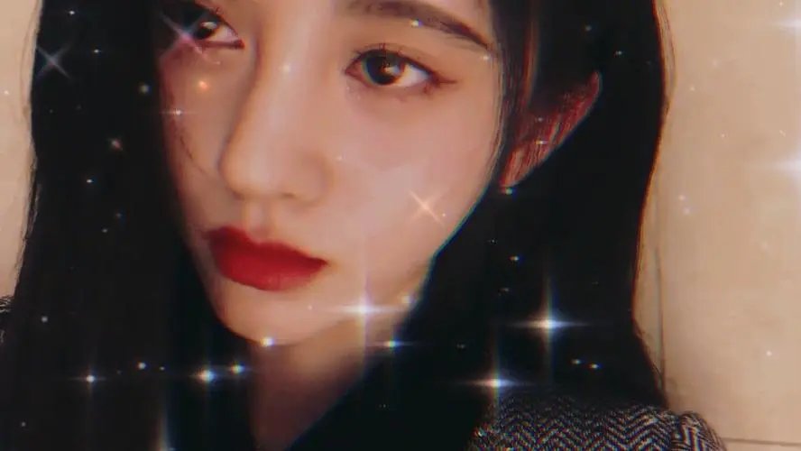 浴室歌手鞠婧祎该更新了,鞠婧祎为何被网友催更?她唱歌如何?